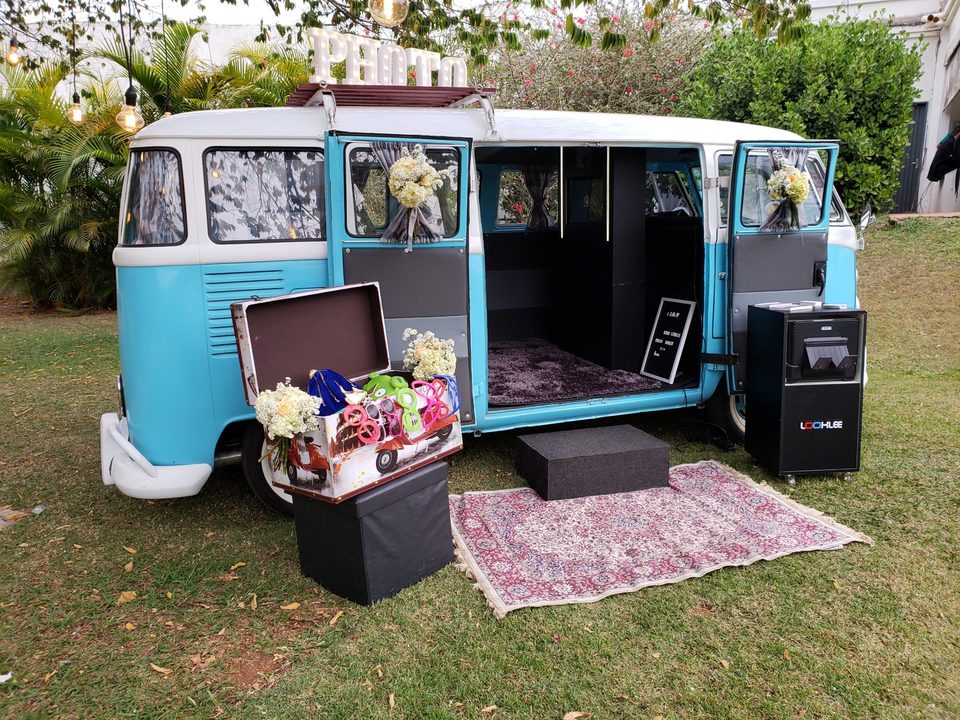 kOMBI PHOTO BOOTH